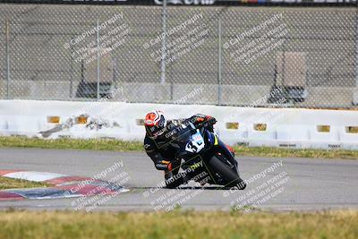 media/Mar-19-2022-Fastrack Riders (Sat) [[4e7522d738]]/Level 5 Race/Turn 9 Outside/